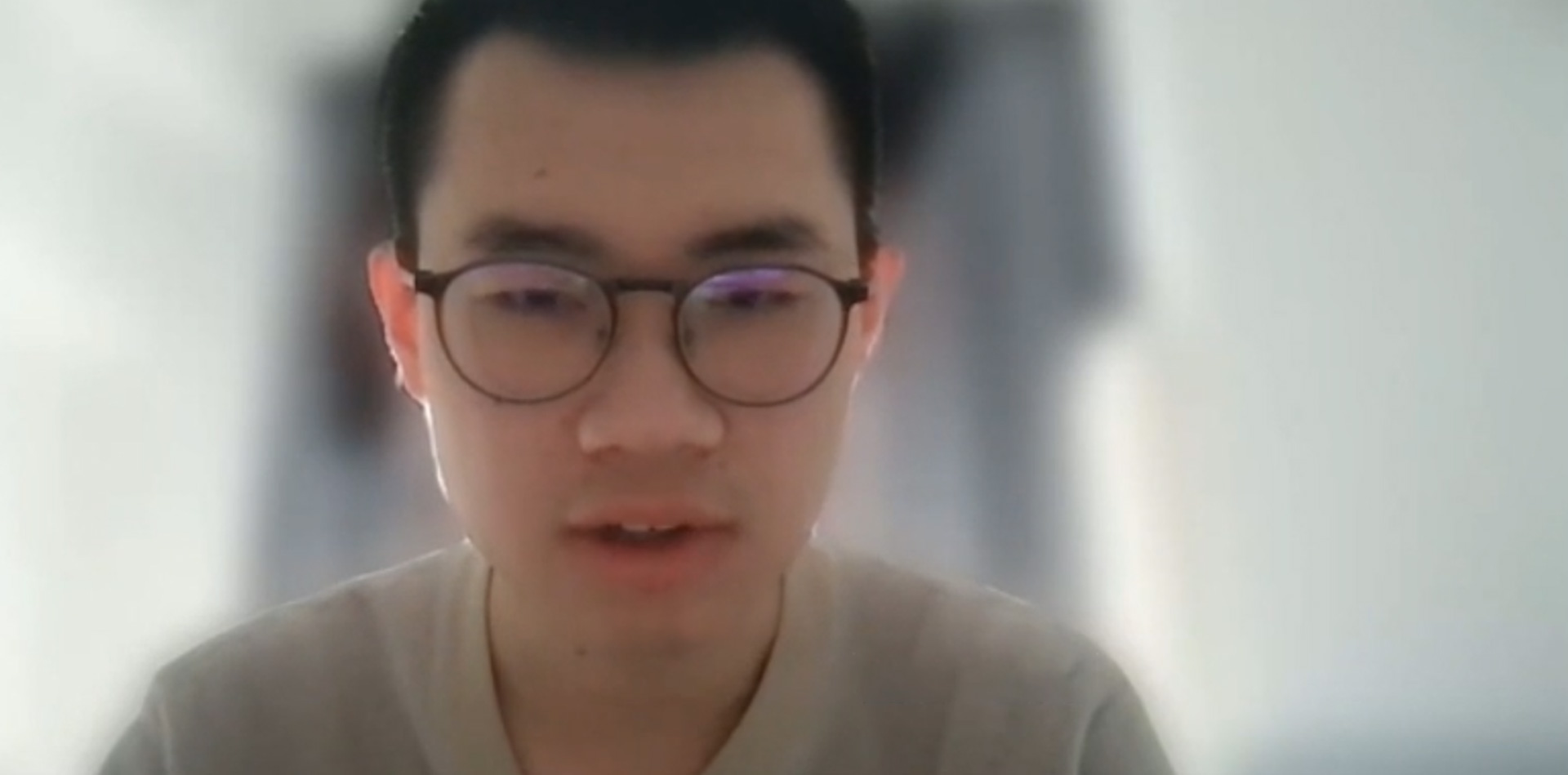 T同學