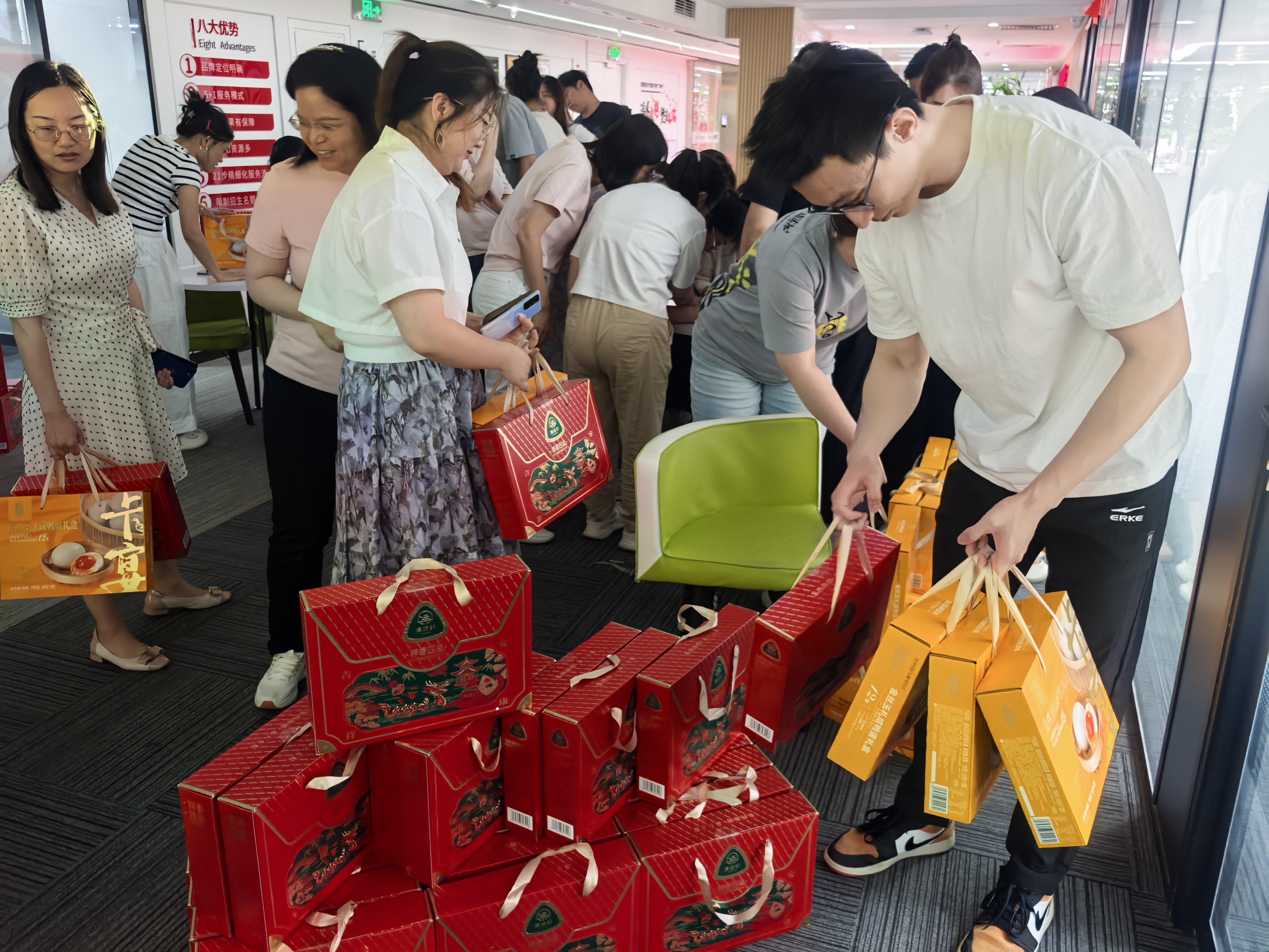 雙份驚喜，雙倍快樂！乙巳蛇年端午節(jié)和托普仕的小伙伴們一起過！