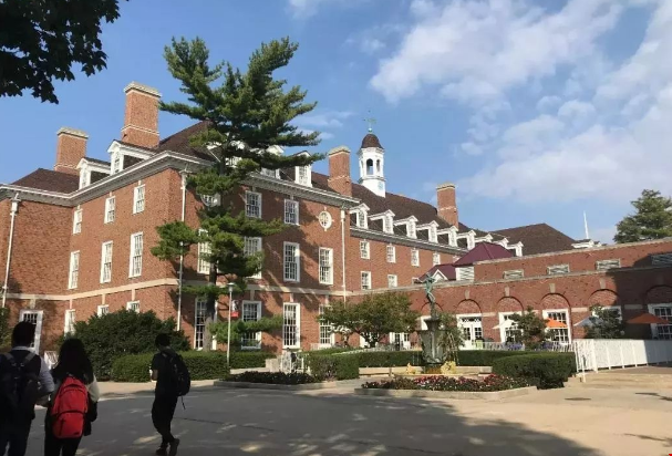 美國UIUC大學(xué)本科申請條件是什么？.png