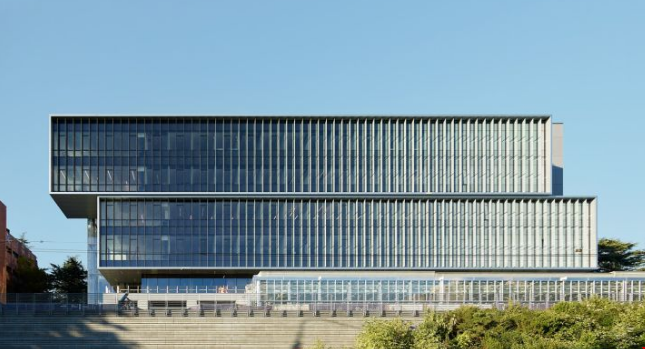 華盛頓大學(xué)與伊利諾伊大學(xué)香檳分校哪個好？.png