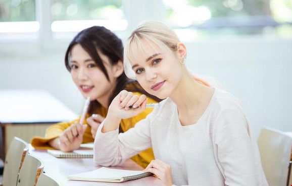 高考后怎樣直接出國留學呢?.jpg