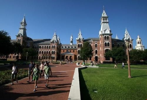 <a href=http://opaiein.com.cn/University/Harvard.html target=_blank style=