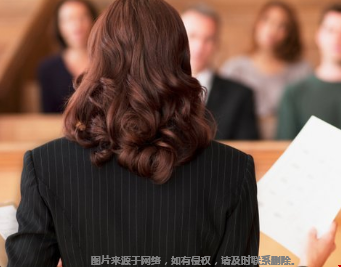 美國本科可以讀法律嗎.png