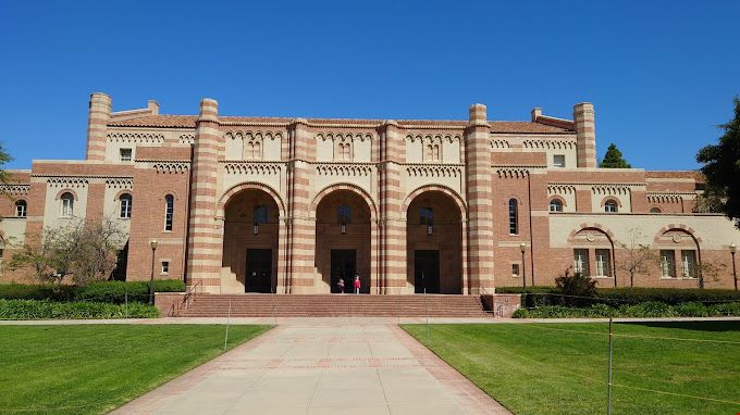 UCLA本科學(xué)習(xí).jpg